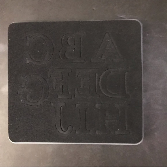 Stampin' up! Sizzix typeset UPPER CASE alphabet Bigz dies (set of 4) - Picture 11 of 14
